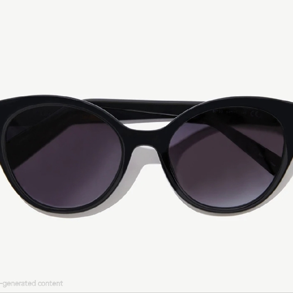 Kate Spade Samantha Elegant Black Sunglasses. NEW